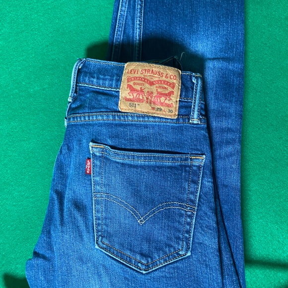 Levi's slim straight jeans 29x30 - Picture 2 of 5